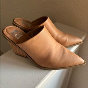DV Dolce Vita Women Davina Heeled Pointed Toe Mule Size 8 Tan Faux Leather Vegan